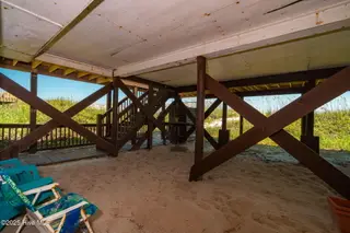 405 Ocean Drive, Emerald Isle, NC 28594 – photo 24: 31-web-or-mls-cchadwick-visuals-405-ocea
