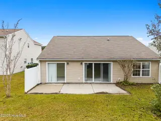927 Wyndfall Drive SW, Sunset Beach, NC 28468 — 3-bedroom home in Wyndfall, Sunset Beach, NC, photo 17 of 49: 13-web-or-mls-CAMMediaLLC.com 927-4