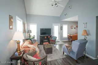 4007 E Oak Island Drive, Oak Island, NC 28465 – photo 6: 4007 E Oak Island Dr Oak-small-010-009-L