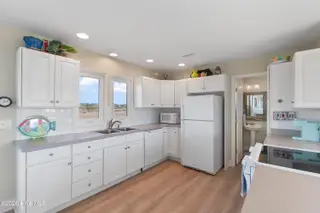 646 Ocean Boulevard W, Holden Beach, NC 28462 – photo 24: 646OceanBlvdW - 16