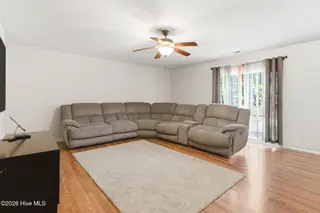 1004 Jessica Street, Elizabeth City, NC 27909 – photo 8: 13-web-or-mls-jessicalisting-25