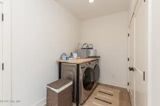 140 Surry Circle Drive S, Pinehurst, NC 28374 – photo 15: laundry room