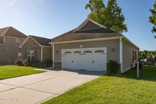 297 Copper Creek Drive, Winterville, NC 28590 – photo 8: 297_Copper_Creek-5