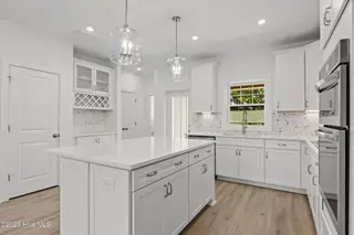 105 Lexington Lane, Southern Pines, NC 28387 – photo 4: 17-web-or-mls-AZ3A9821