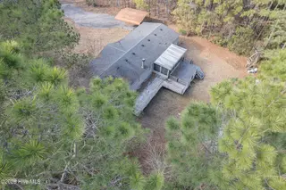 210 Creek Bank Drive, New Bern, NC 28560 — 3-bedroom manufactured home in Creekwater Haven, New Bern, NC, photo 3 of 58: Air