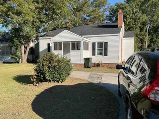 1110 Colonial Avenue, Greenville, NC 27834 – photo 1: Front