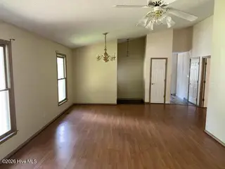 110 Stillwater Court, New Bern, NC 28562 — 3-bedroom home in River Bend, New Bern, NC, photo 5 of 18: Living Room View 2