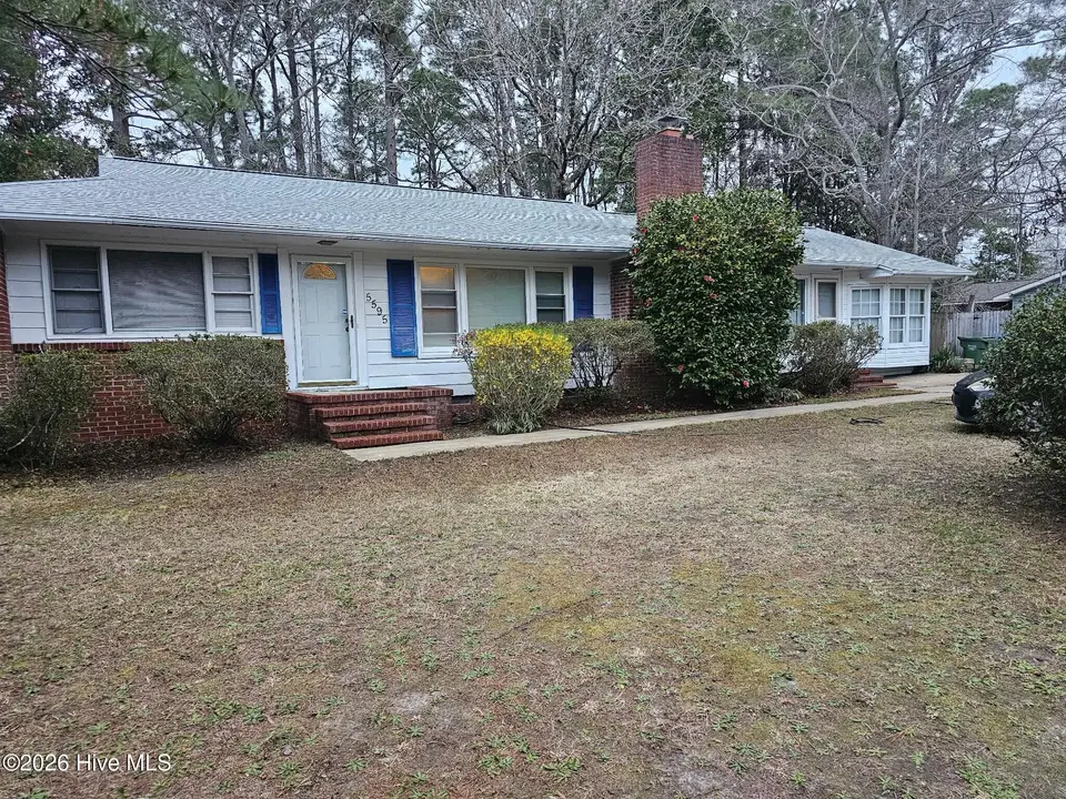 5595 Wrightsville Avenue, Wilmington, NC 28403 – photo 1 of 33: front