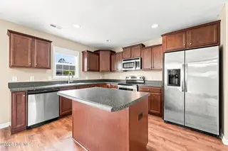 104 Cavalier Drive, Jacksonville, NC 28546 – photo 16