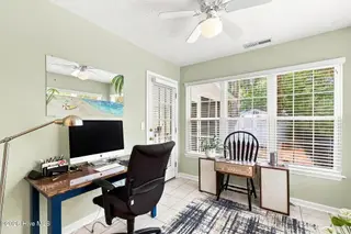 4080 Tea Olive Lane SE, Southport, NC 28461 — 3-bedroom home in Arbor Creek, Southport, NC, photo 12 of 30