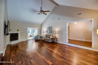 320 S Wedgewood Drive, Washington, NC 27889 – photo 5: 005 Living Roomn - Copy