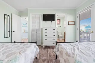 599 Ocean Boulevard W, Holden Beach, NC 28462 – photo 17: 599 Ocean Blvd West
