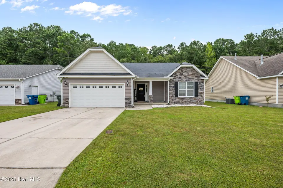 304 Station House Road, New Bern, NC 28562 – photo 1 of 44: 1-web-or-mls-DSC_7466
