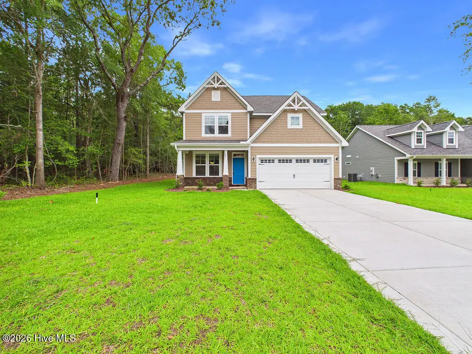 221 Telluride Court, Aberdeen, NC 28315 – photo 1 of 43: 221 TELLURIDE COURT