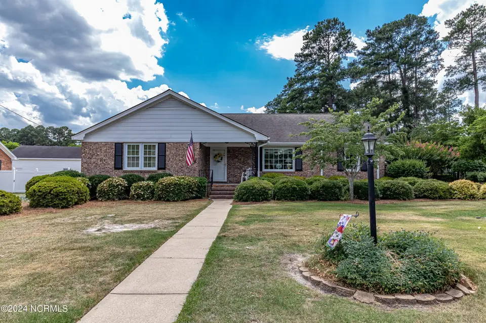 2504 Dawn Circle, Goldsboro, NC 27534 – photo 1 of 31: IMG_9619