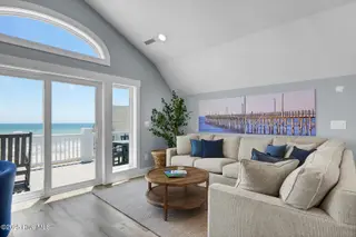 4254 Island Drive, North Topsail Beach, NC 28460 – photo 3: PJA17516