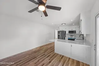 1101 Hunting Ridge Road, Wilmington, NC 28412 — 4-bedroom home in Echo East, Wilmington, NC, photo 8 of 41: Kitchen (89)