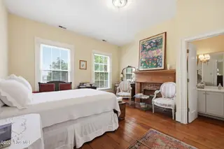 307 Ann Street, Beaufort, NC 28516 – photo 23: 51-web-or-mls-307 ann st 102-Edited