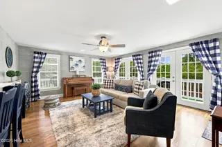 601 Fairview Avenue, Washington, NC 27889 – photo 22: 27-web-or-mls-IMG_8556-edit