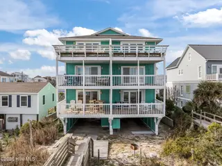 1225 Lake Park Boulevard S 1a, Carolina Beach, NC 28428 – photo 3: 6-web-or-mls-DJI_20260112124829_0803_D
