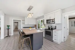 824 Pelican Drive, New Bern, NC 28560 – photo 17: kitchen