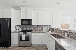1238 Nightingale Court, Leland, NC 28451 – photo 7: 12-web-or-mls-cammediallc.com (22 of 51)