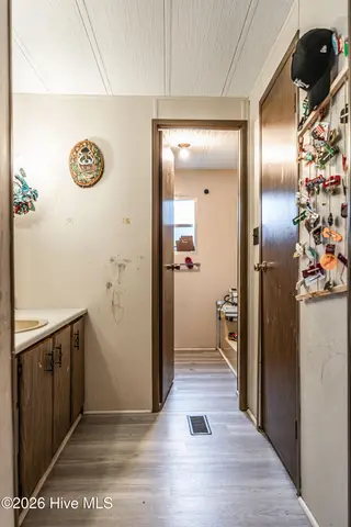 2820 Roseland Road, Aberdeen, NC 28315 – photo 18: Bathroom