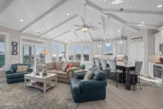 102 E Summer Place, Emerald Isle, NC 28594 – photo 9: 102 E Summer Place