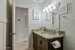 9201 Coast Guard Road F102, Emerald Isle, NC 28594 – photo 14: 15-web-or-mls-1S3A3035
