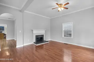 918 S 7th Street, Wilmington, NC 28401 – photo 12: LivingRoom