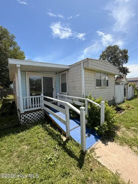 1511 Mackerel Ln, Carolina Beach