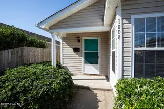 1008 S 10th Street, Wilmington, NC 28401 — 3-bedroom home in Downtown, Wilmington, NC, photo 4 of 29: 10thS1008-1fpDanL33A6237 copy