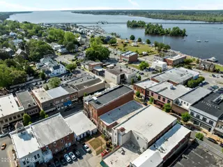 106 W Main Street, Washington, NC 27889 – photo 9: Riverview 1