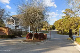 312 Lord Berkeley Drive, Emerald Isle, NC 28594 – photo 4: Gated Community