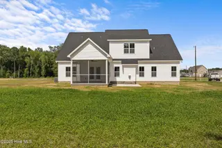 896 Lendy Drive, Greenville, NC 27858 – photo 15: 15-web-or-mls-896 Lendy Dr EX 014
