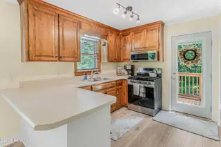 600 Winding Creek Drive, Carthage, NC 28327 – photo 11: Kitchen