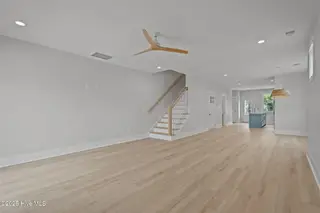 211 Spartanburg Avenue 2, Carolina Beach, NC 28428 – photo 23: 41-web-or-mls-DSC04250
