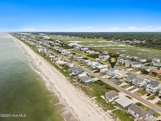 1012 W Beach Drive, Oak Island, NC 28465 – photo 9: 9-web-or-mls-CAMMediaLLC.com (14 of 83)