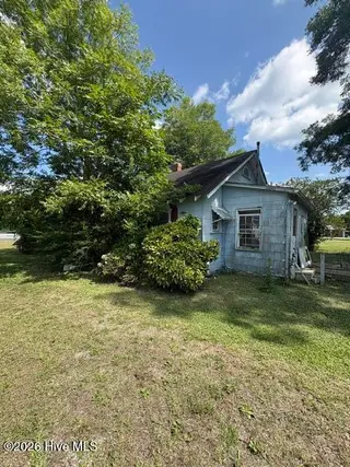 226 S Fifth Street, Aurora, NC 27806 – photo 4: IMG_7218