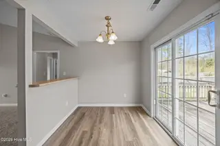 115 Laredo Drive, Jacksonville, NC 28540 – photo 10: 17-web-or-mls-115 Laredo Dr. 36