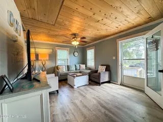 135 NE 34th Street, Oak Island, NC 28465 – photo 3