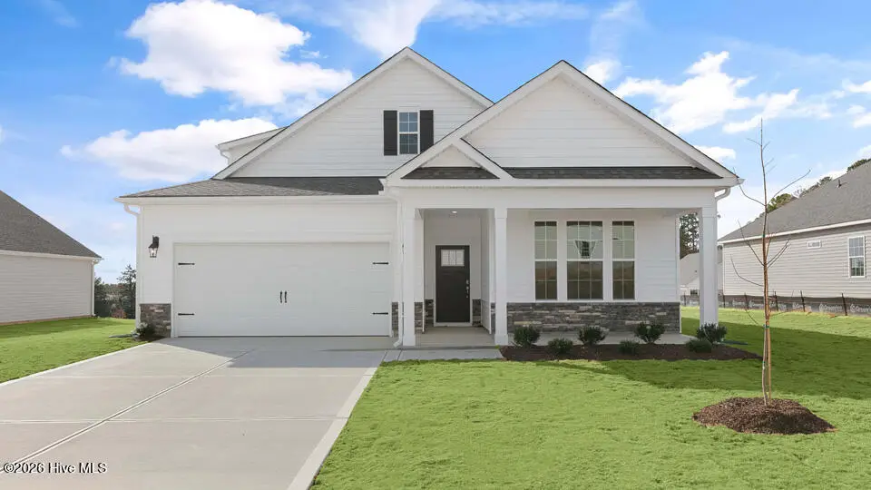 421 Thistle Meadow Lane, Aberdeen, NC 28315 – photo 1 of 23: Clifton C3