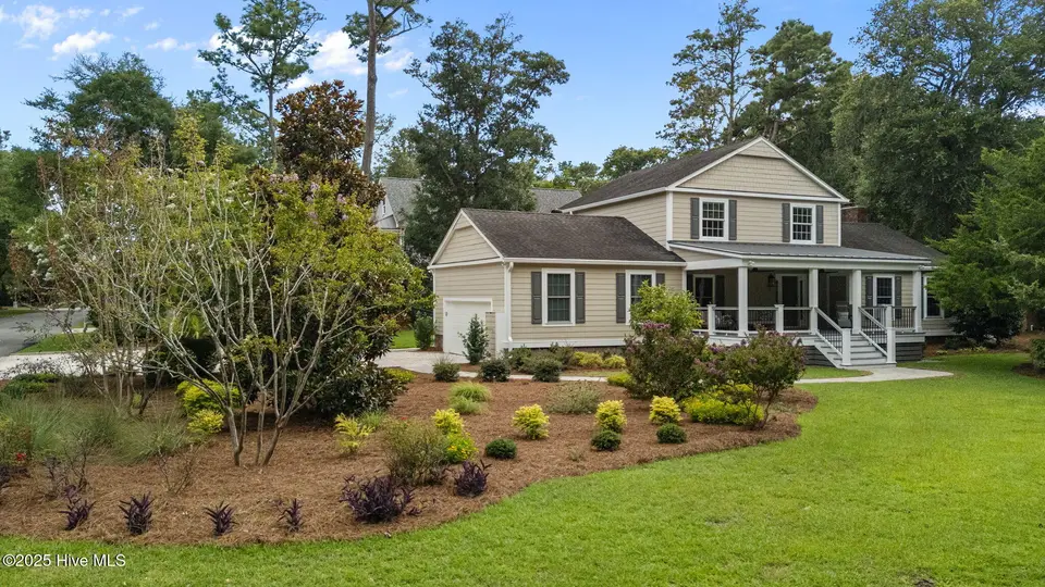 241 Oakleaf Drive, Pine Knoll Shores, NC 28512 – photo 1 of 26: Front