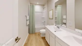 8093 Sterling Oaks Drive NW, Ash, NC 28420 – photo 13: Owner's Bath