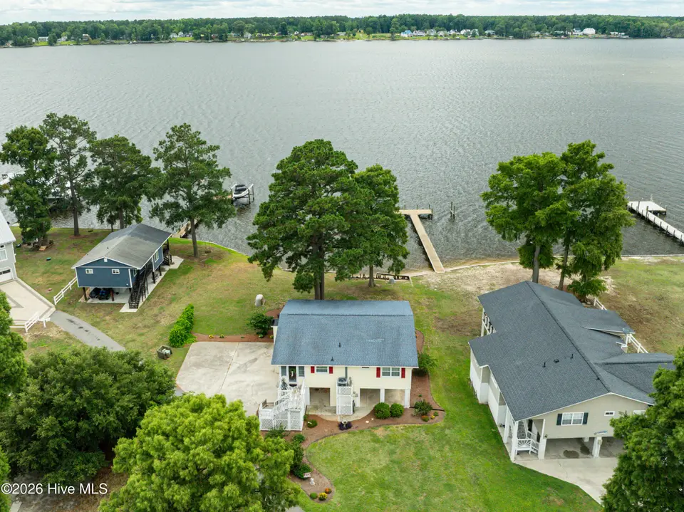 22 Oak Point Road, Chocowinity, NC 27817 – photo 1 of 51: DJI_0375