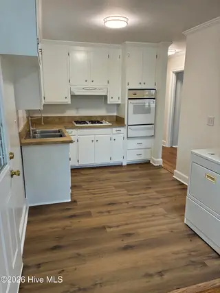 419 Pike Street SW, Wilson, NC 27893 – photo 5: Kitchen