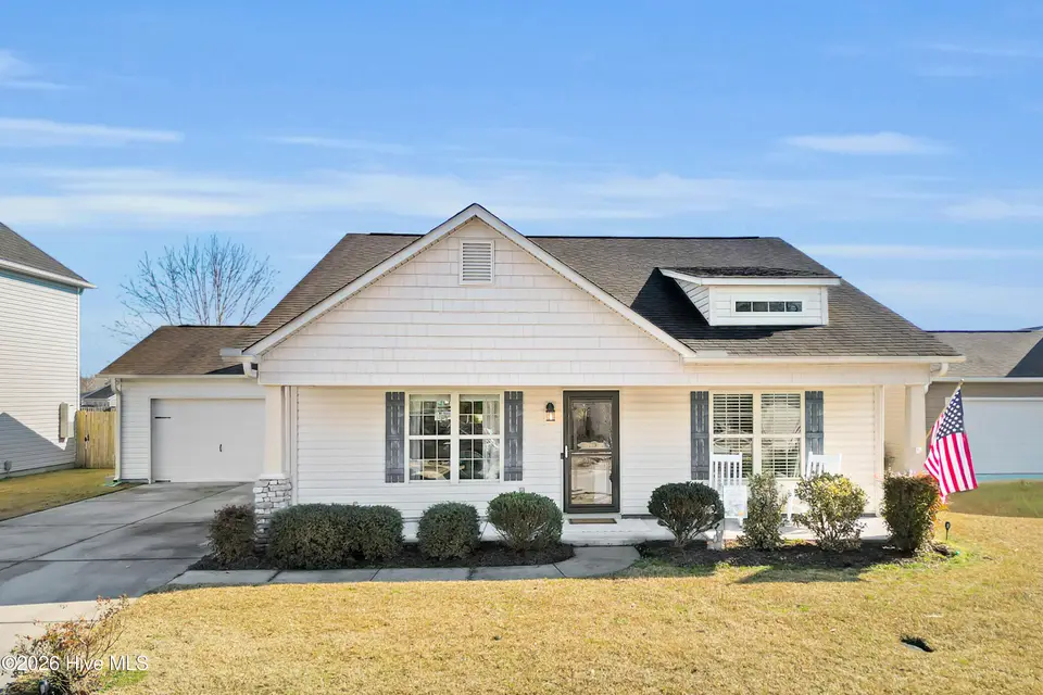 314 Bungalow Drive, New Bern, NC 28562 – photo 1 of 41: 314 Bungalow Drive