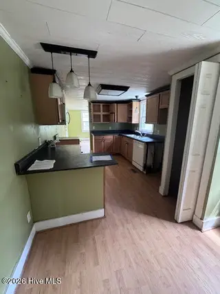 6606 Burress Street, Stantonsburg, NC 27883 — 3-bedroom home, Stantonsburg, NC, photo 6 of 11: kitchen
