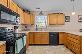 5694 County Line Road, New Bern, NC 28562 – photo 10: 28-web-or-mls-DSC_6778