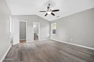 210 Balsam Road, Jacksonville, NC 28546 – photo 10: 20260510-16
